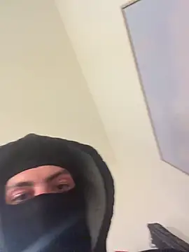 slimshadypt2 online show from April 27, 2026, 8:51 pm