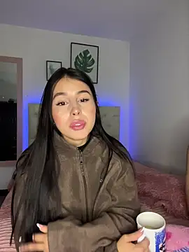 BIJOU SECRET online show from June 1, 2026, 4:02 am