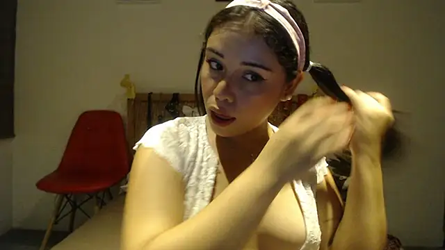 Nube Azul1 online show from October 26, 2025, 12:55 am