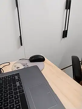 Snapshot of Tammy_meri chatting on December 5, 2025, 4:00 am Tammy meri online show from December 5, 2025, 4:00 am