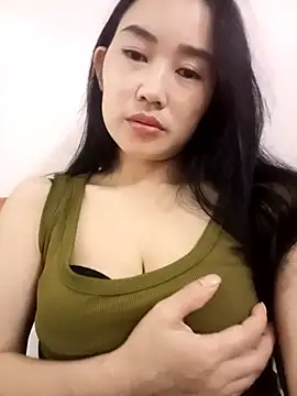 lemon-0 online show from November 4, 2025, 4:38 am