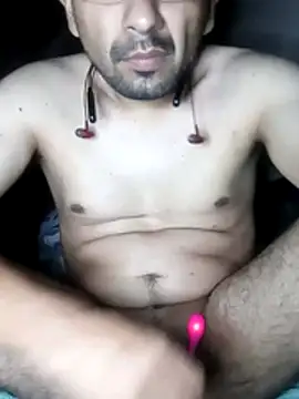 Snapshot of Leocuma82 chatting on July 29, 2026, 4:44 am Leocuma82 online show from July 29, 2026, 4:44 am