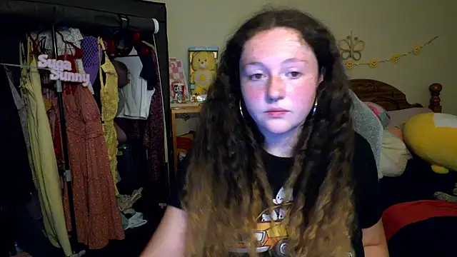 Snapshot of sugasunny04 chatting on June 25, 2026, 8:03 pm sugasunny04 online show from June 25, 2026, 8:03 pm