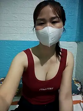 Donatella28 online show from April 11, 2026, 8:40 am