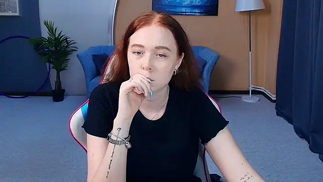 Snapshot of AddieOsler chatting on June 10, 2026, 8:10 pm AddieOsler online show from June 10, 2026, 8:10 pm