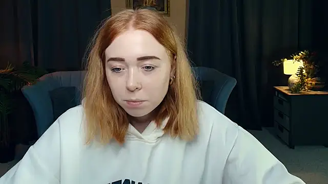 AddieOsler online show from December 5, 2025, 8:28 pm