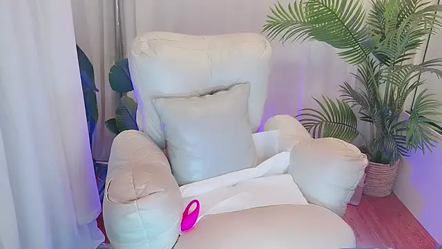 Vv123668 online show from February 7, 2026, 2:36 pm