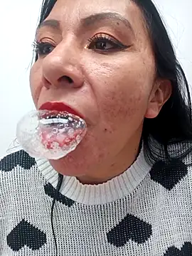 Snapshot of Esmeralda_546 chatting on February 24, 2026, 1:56 pm Esmeralda 546 online show from February 24, 2026, 1:56 pm