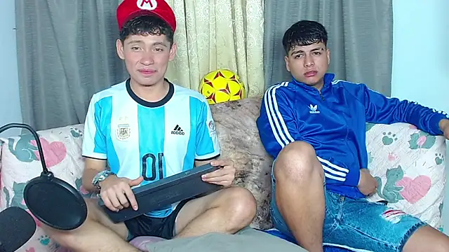 Snapshot of the_boy_king016 chatting on October 29, 2025, 7:18 am the boy king016 online show from October 29, 2025, 7:18 am