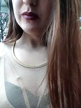 Snapshot of Alyah_1-2 chatting on October 30, 2025, 5:43 pm Alyah 1-2 online show from October 30, 2025, 5:43 pm