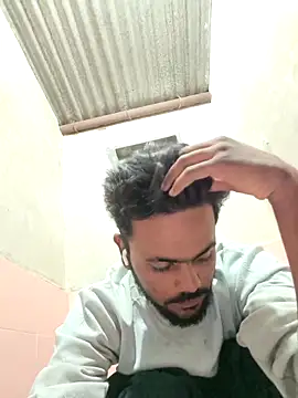 devil boy 0909 online show from December 20, 2025, 12:52 pm