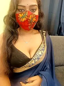 menaxi-baby7 online show from November 24, 2025, 6:13 am