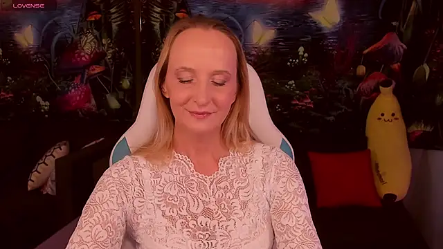 ScarlettPalmer online show from December 21, 2025, 10:06 am