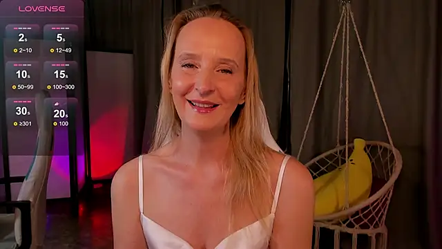 ScarlettPalmer online show from January 6, 2026, 10:08 am