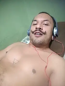 Snapshot of pedrotoyboy chatting on August 5, 2026, 4:39 am pedrotoyboy online show from August 5, 2026, 4:39 am