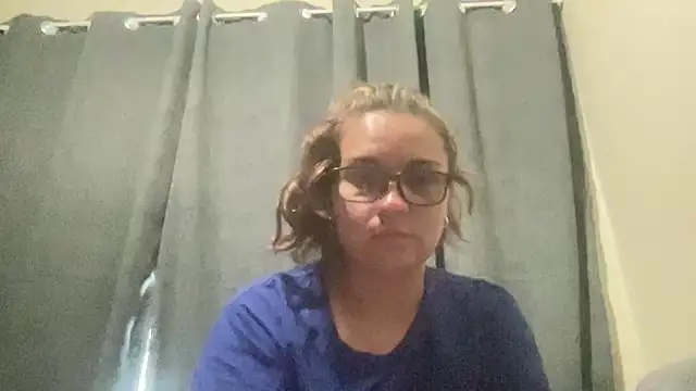 Snapshot of lilMissMarli chatting on January 18, 2026, 5:33 am lilMissMarli online show from January 18, 2026, 5:33 am