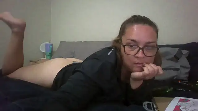 Snapshot of lilMissMarli chatting on March 2, 2026, 7:59 am lilMissMarli online show from March 2, 2026, 7:59 am