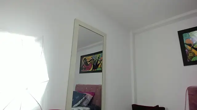 natacha ferrer1 online show from February 25, 2026, 12:05 pm