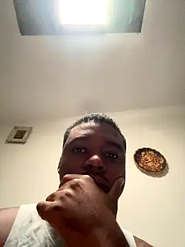 Snapshot of negrinho5 chatting on October 28, 2025, 11:09 am negrinho5 online show from October 28, 2025, 11:09 am