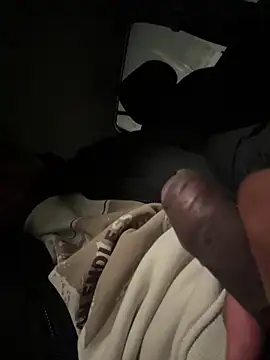 Snapshot of negrinho5 chatting on February 8, 2026, 11:35 pm negrinho5 online show from February 8, 2026, 11:35 pm