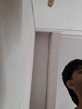 alexwhitestraight7 online show from November 6, 2025, 6:39 am