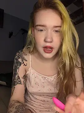 Snapshot of mattiethebaddieee chatting on February 22, 2026, 1:19 am mattiethebaddieee online show from February 22, 2026, 1:19 am