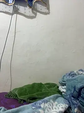 WildNour online show from December 5, 2025, 2:48 pm