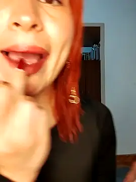 SiennaBite online show from November 18, 2025, 11:15 pm