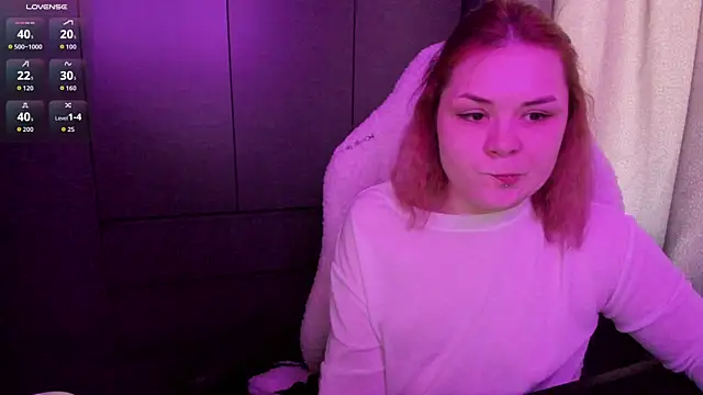 Snapshot of sophia_lix chatting on June 1, 2026, 10:04 am sophia lix online show from June 1, 2026, 10:04 am