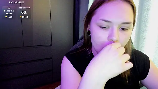 sophia lix online show from March 5, 2026, 4:31 am