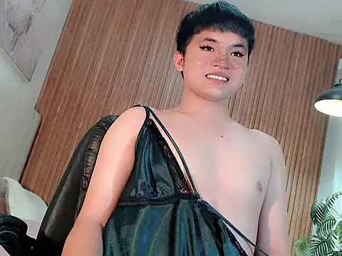 hot chieaxxx online show from April 20, 2026, 11:28 pm