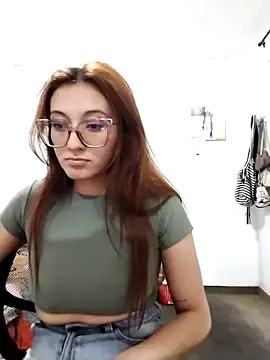 bellastorme04 online show from March 14, 2026, 3:01 am