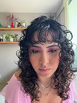 SugarTroubl33 online show from November 20, 2025, 1:45 pm