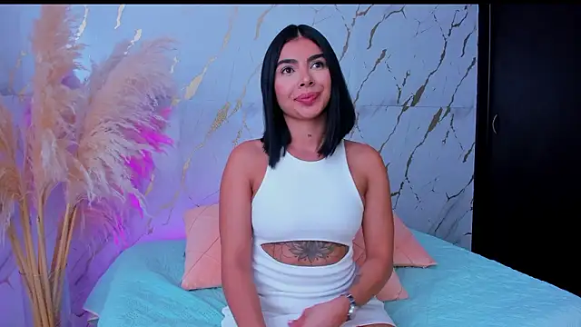 Julig01 online show from February 21, 2026, 9:39 pm