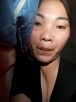 Lovebaby-love online show from November 21, 2025, 12:37 pm