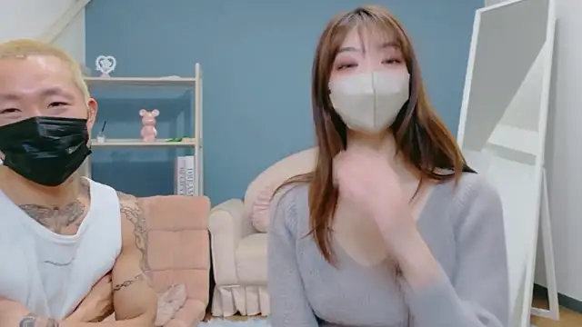 Sana-jpn online show from April 1, 2026, 9:23 pm