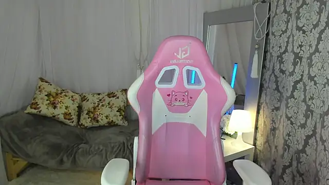 May Yam online show from April 13, 2026, 12:58 am