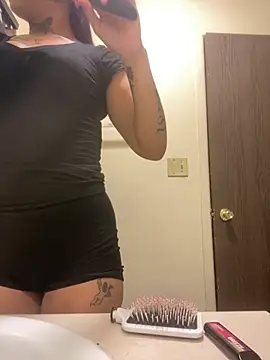 JayyBabyy1 online show from December 4, 2025, 5:17 am