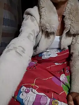 Snapshot of doggy-00 chatting on January 7, 2026, 10:59 pm doggy-00 online show from January 7, 2026, 10:59 pm