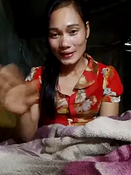 Snapshot of doggy-00 chatting on November 5, 2025, 2:14 am doggy-00 online show from November 5, 2025, 2:14 am