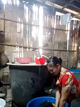 Snapshot of doggy-00 chatting on December 1, 2025, 4:57 am doggy-00 online show from December 1, 2025, 4:57 am