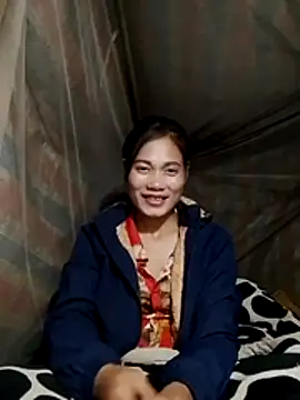 Snapshot of doggy-00 chatting on November 24, 2025, 12:27 pm doggy-00 online show from November 24, 2025, 12:27 pm