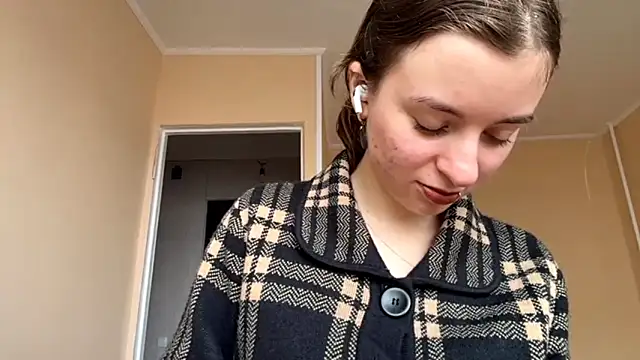 Snapshot of BunkedTempter chatting on November 1, 2025, 7:57 am BunkedTempter online show from November 1, 2025, 7:57 am