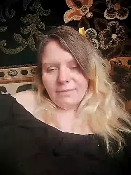 Lana-murr online show from March 11, 2026, 11:26 am