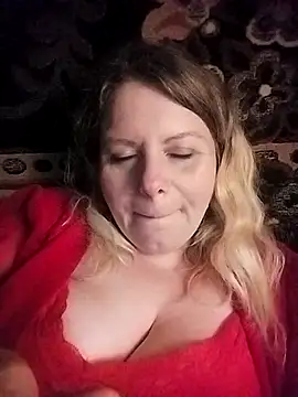 Snapshot of Lana-murr chatting on February 8, 2026, 9:34 pm Lana-murr online show from February 8, 2026, 9:34 pm