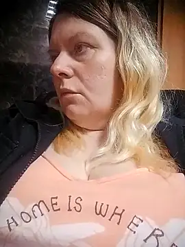 Lana-murr online show from March 30, 2026, 5:36 pm