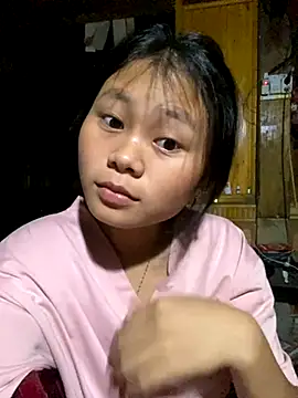 Sophia-123 online show from October 31, 2025, 11:33 pm