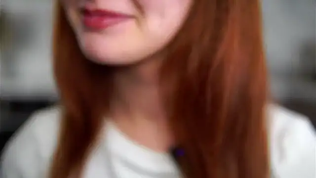 YettaCalabria online show from December 4, 2025, 11:42 am