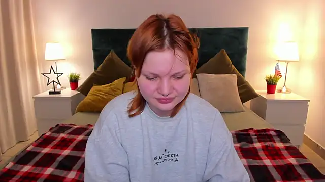 Snapshot of babyyullii chatting on March 3, 2026, 6:09 am babyyullii online show from March 3, 2026, 6:09 am