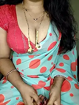 shreyareddy99 online show from May 2, 2026, 3:28 pm